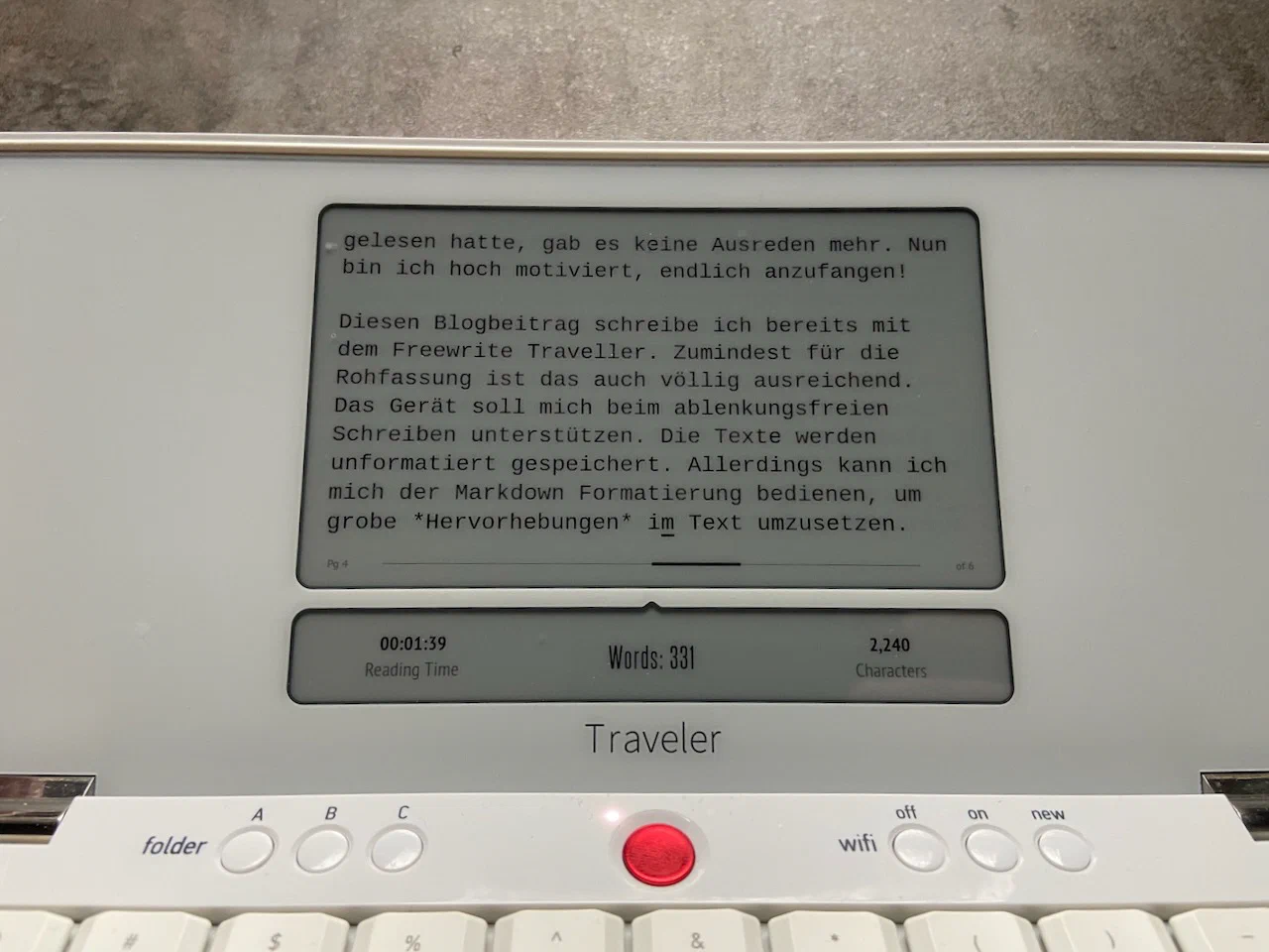 Bild Freewrite Traveler E-Ink Display Schreibmaschine